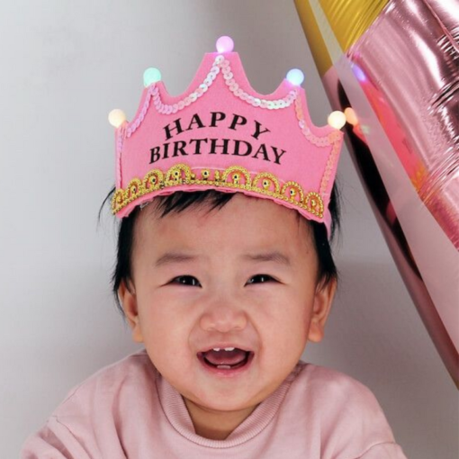 Happy birthday  Light up crown 42 Pcs Combowith banner, balloons , confetti pink, glue dot to stick balloons as caps , birthday party first 1st , 5th , 10th - Image 2